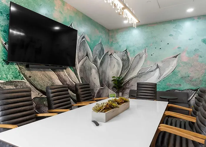 Apartment Cozysuites By The Stadium With Pool 21