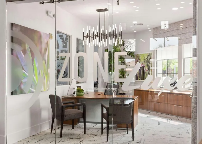 Apartment Cozysuites By The Stadium With Pool 21